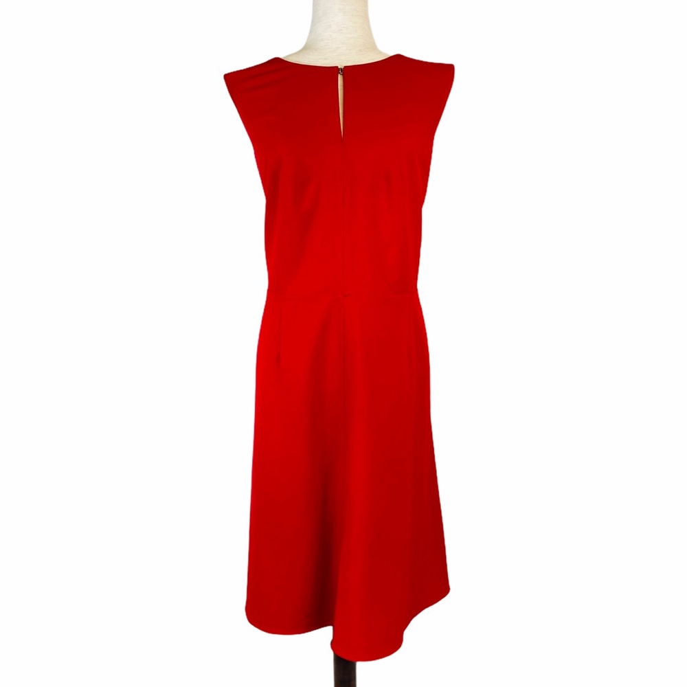 EUC Calvin Klein Red Keyhole Neck Sleeveless Dress